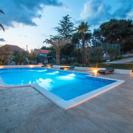 Scenic Holiday Home In Bibinje Near Sea Exteriör bild