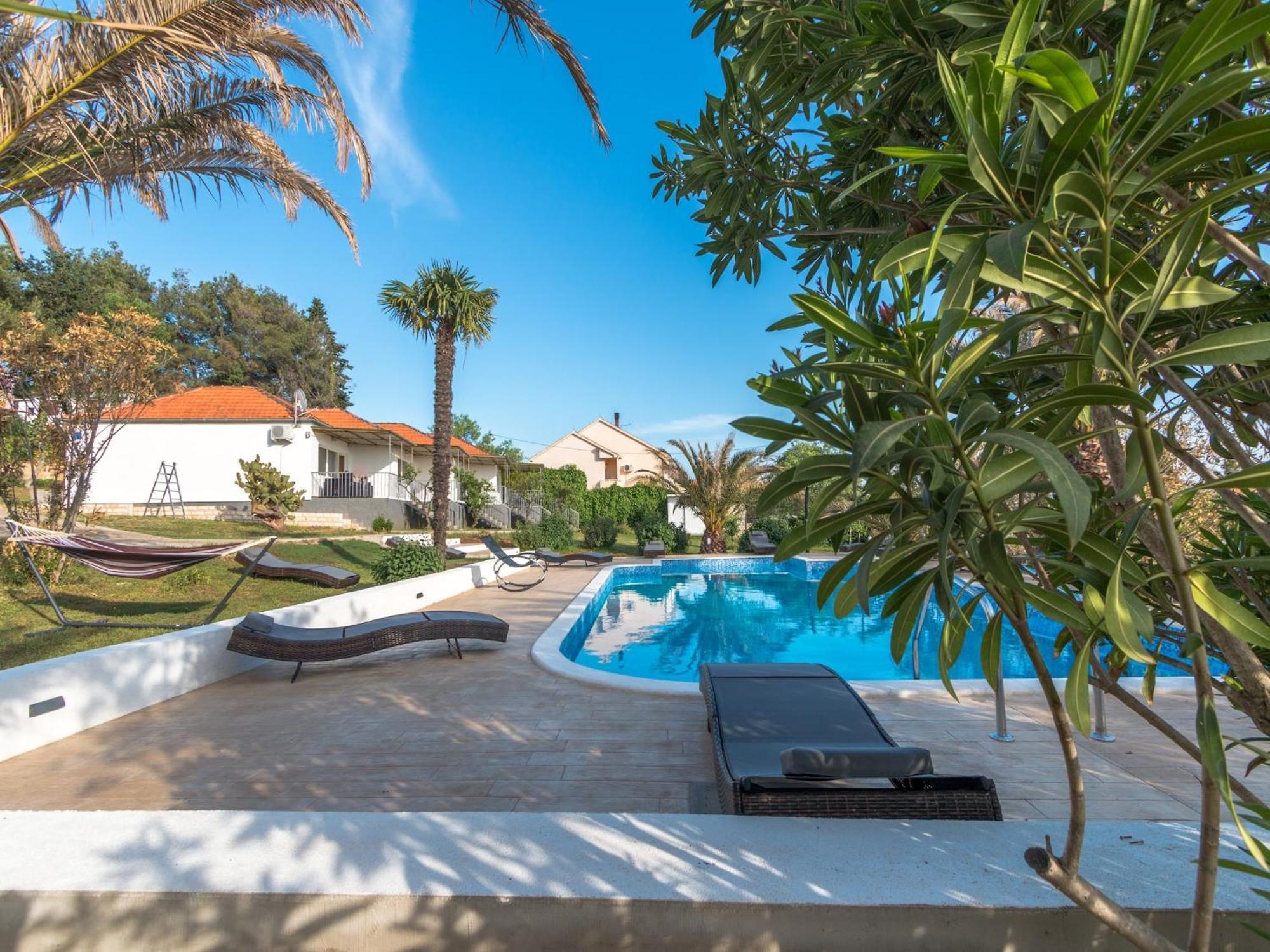 Scenic Holiday Home In Bibinje Near Sea Exteriör bild